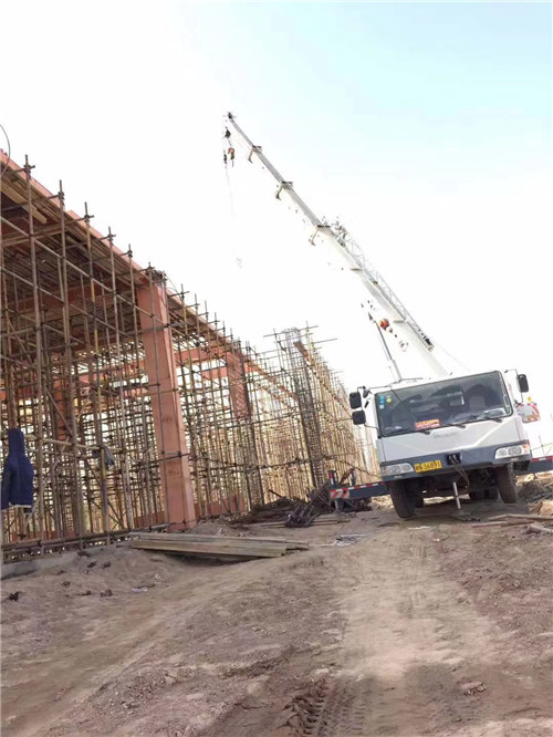 嘉祥县25 吨、50 吨吊车怎么选？多大重量 / 半径适合对应车型？