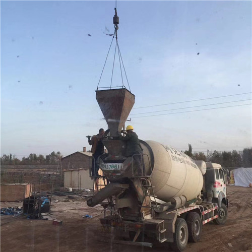 嘉祥县“精准瞄准”—— 吊车的 “定位导航” 技术